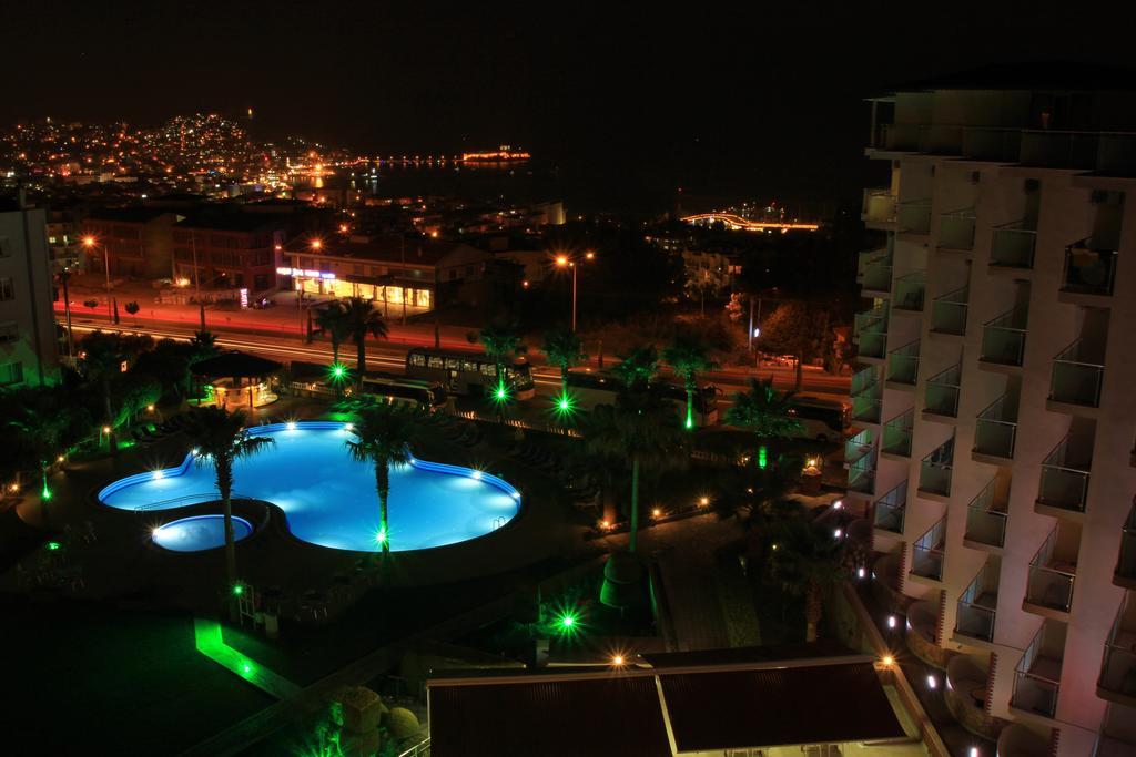 Royal Palace Kusadasi Hotel Zewnętrze zdjęcie