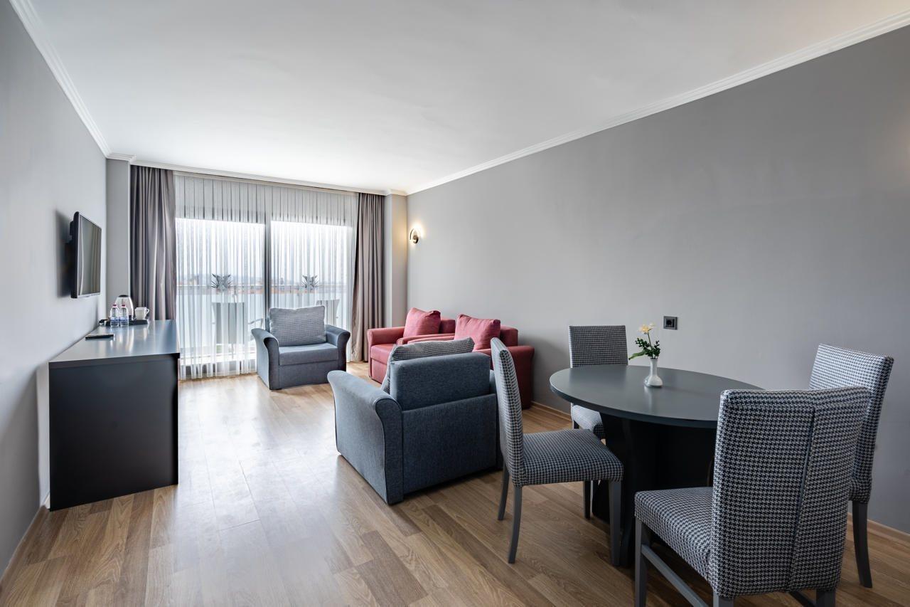 Royal Palace Kusadasi Hotel Zewnętrze zdjęcie